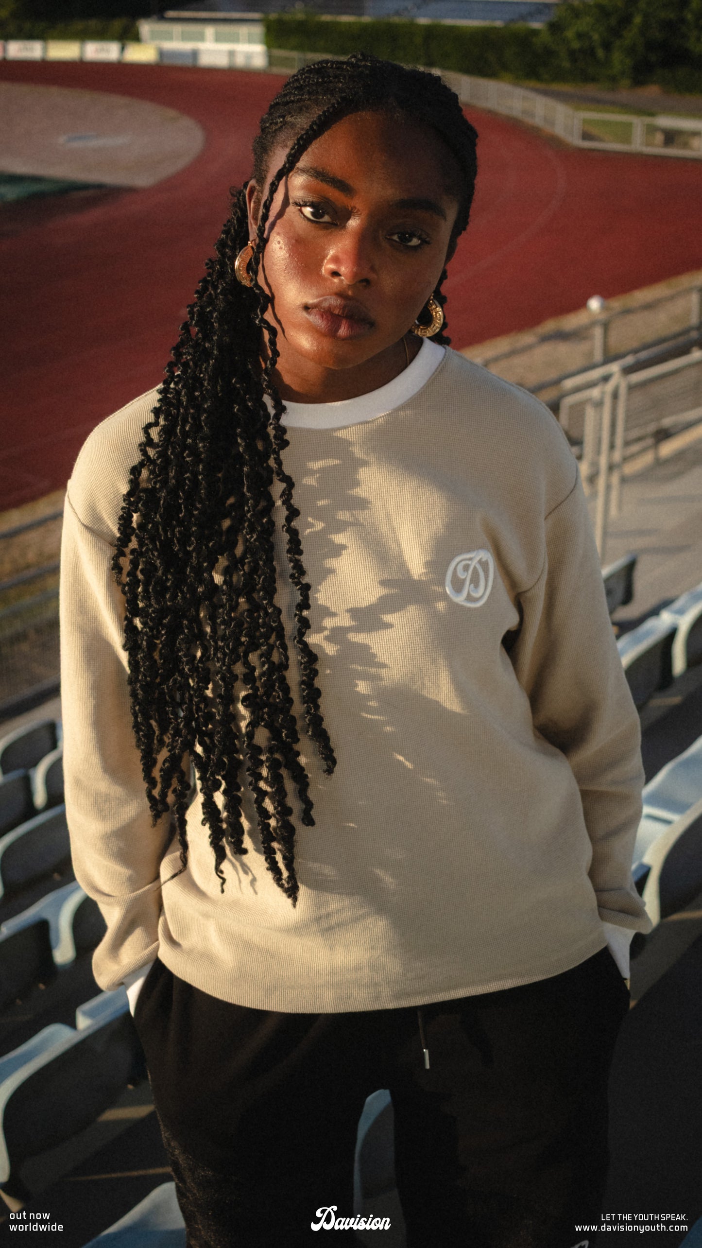 BEIGE LONGSLEEVE