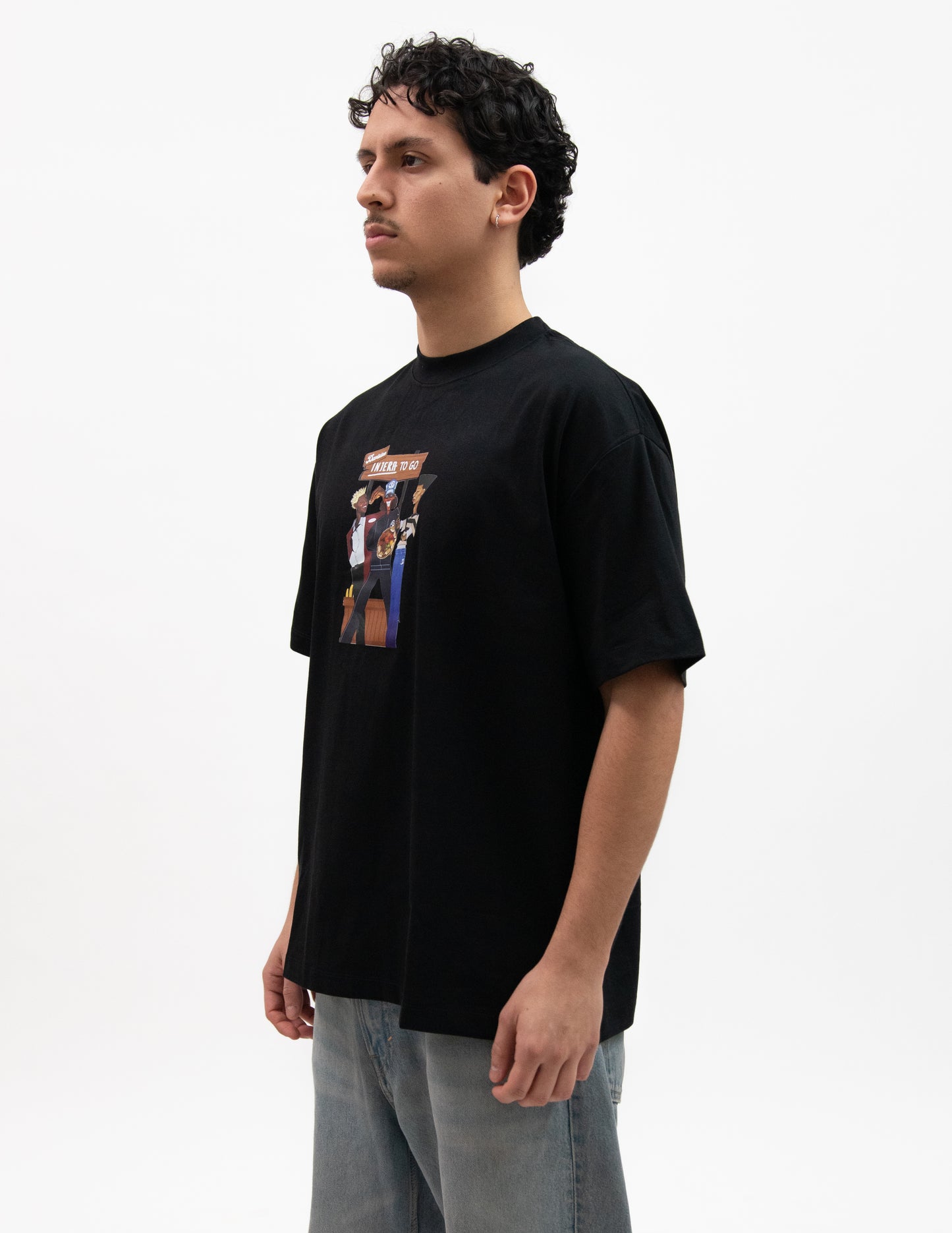 T-SHIRT "INJERA TO GO" BLACK
