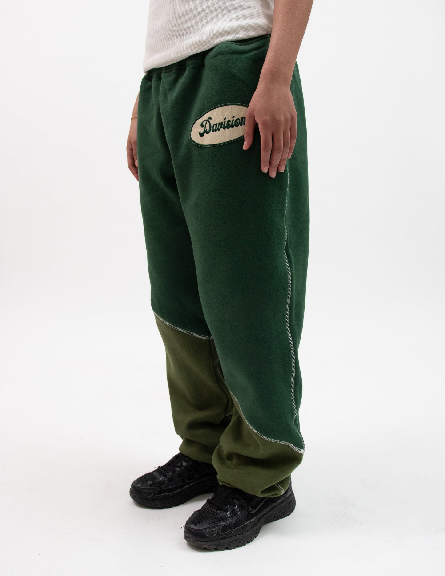 JOGGER GREEN