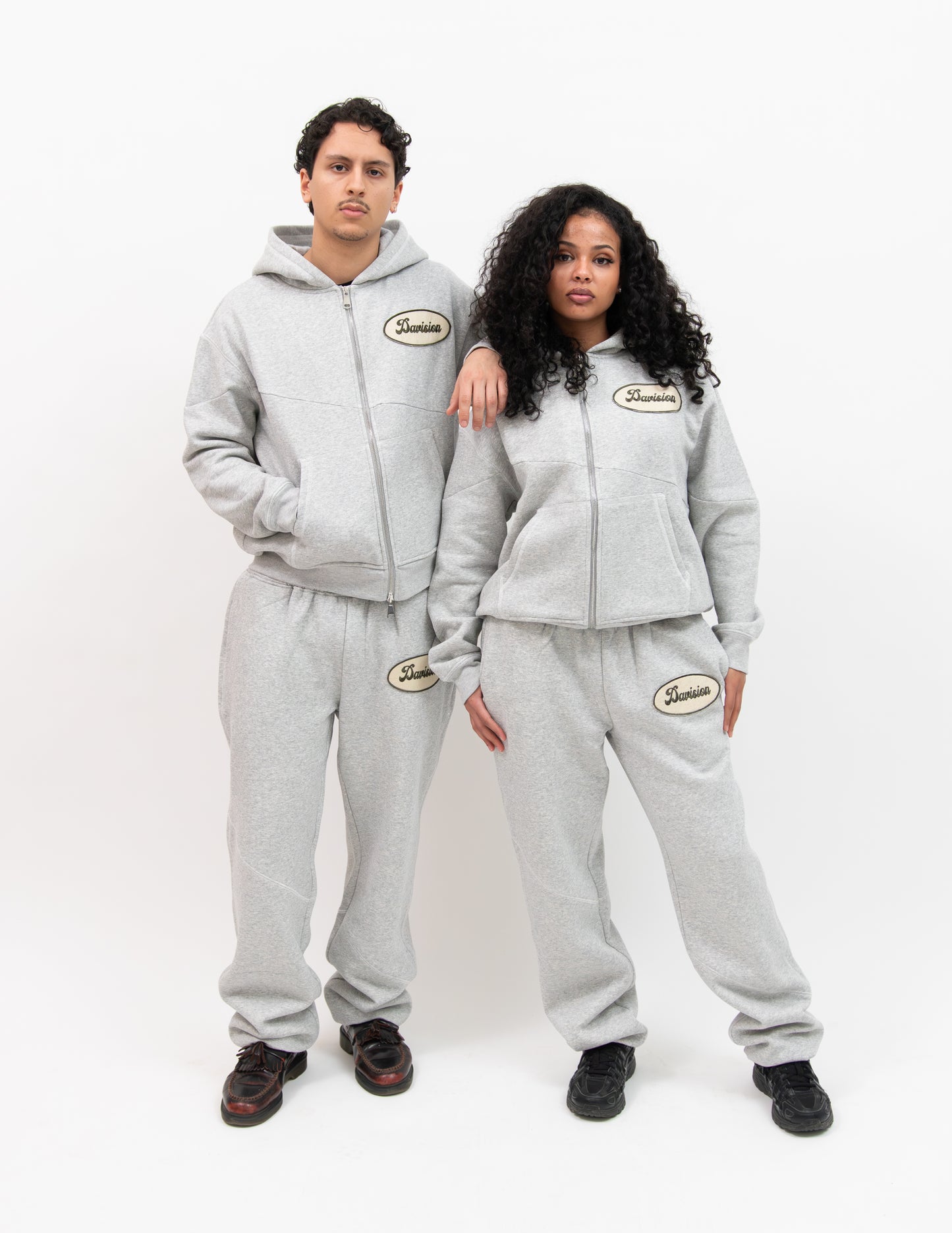 ZIPPER GREY