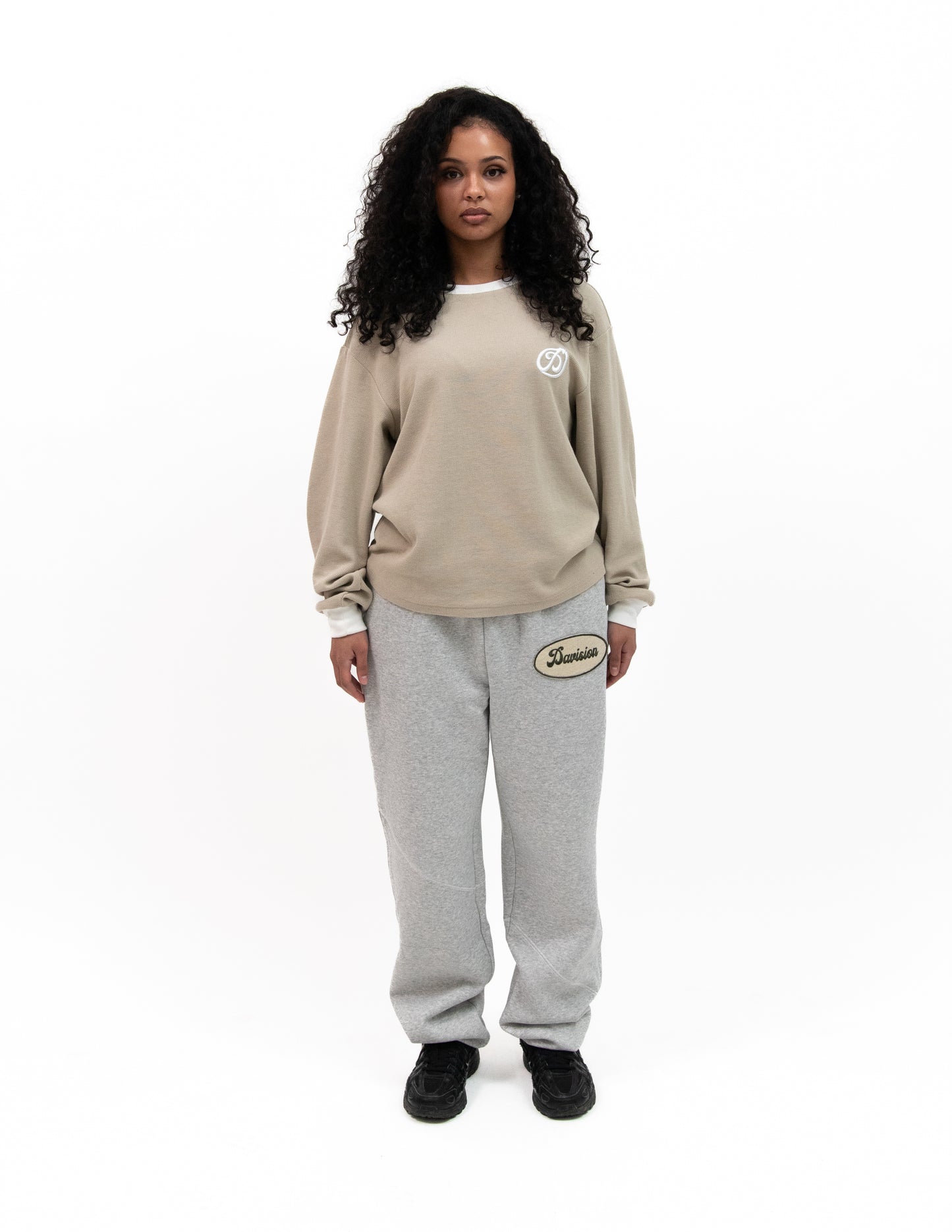 BEIGE LONGSLEEVE
