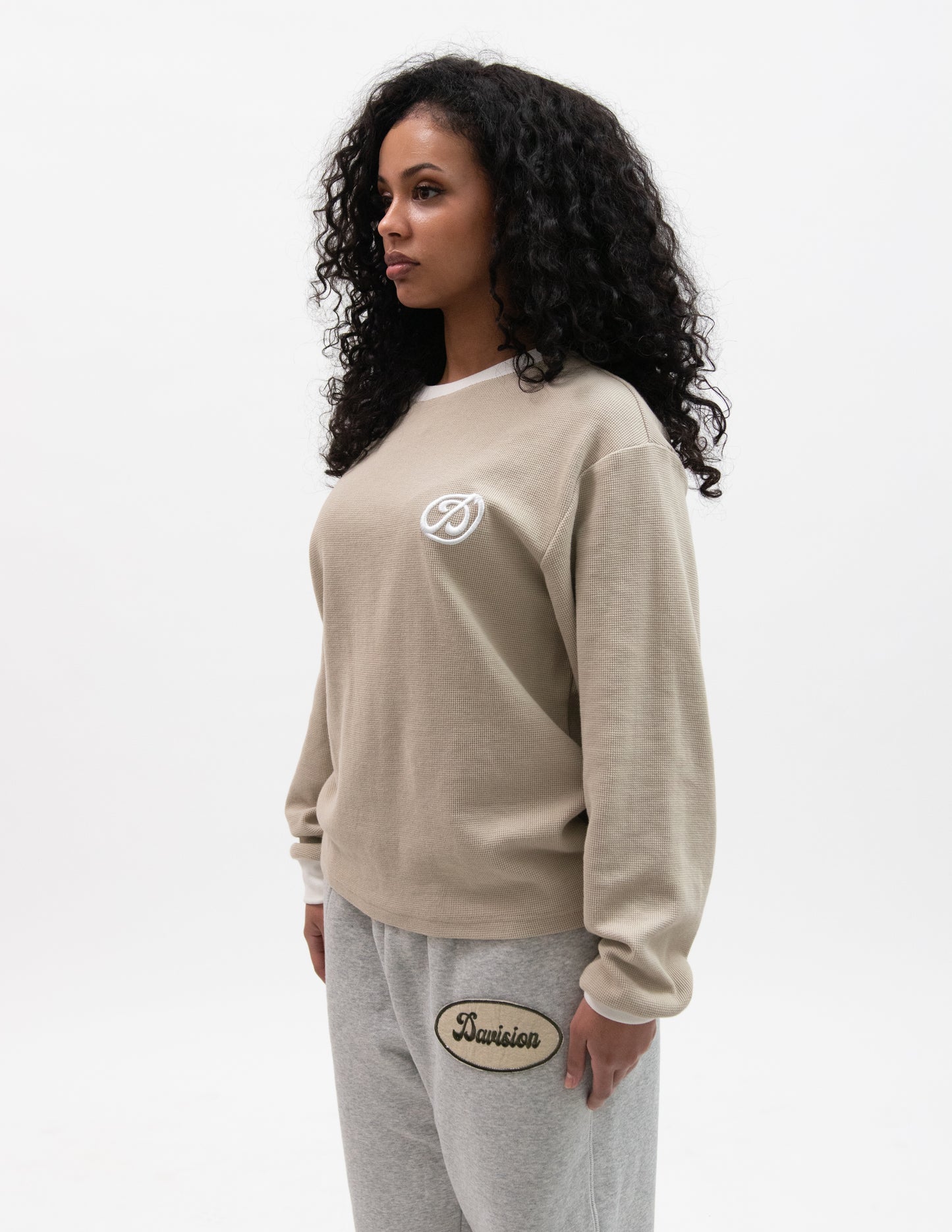 BEIGE LONGSLEEVE
