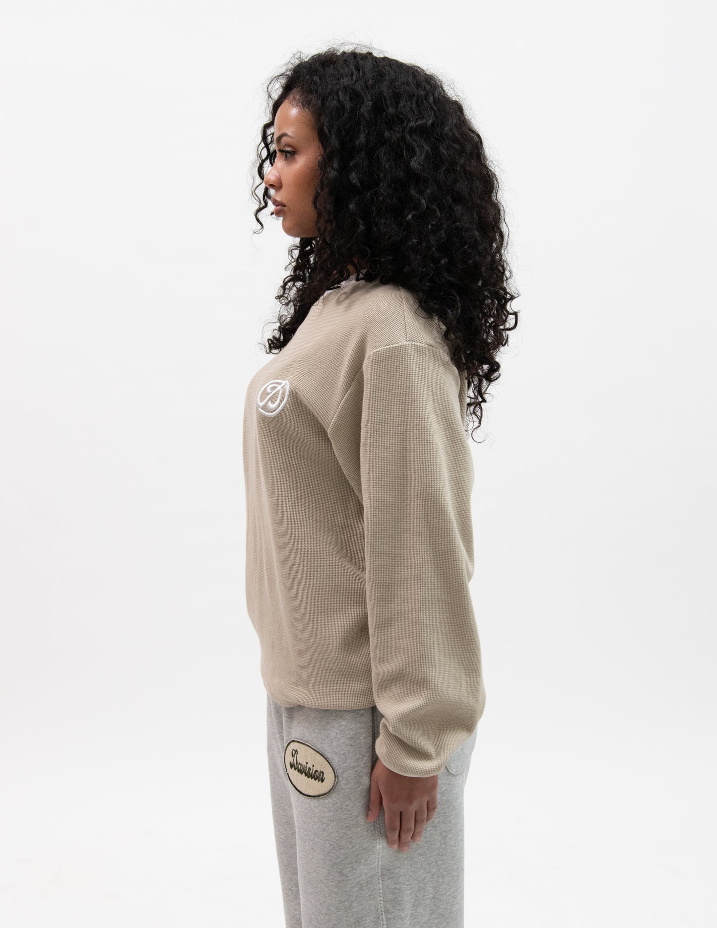 BEIGE LONGSLEEVE