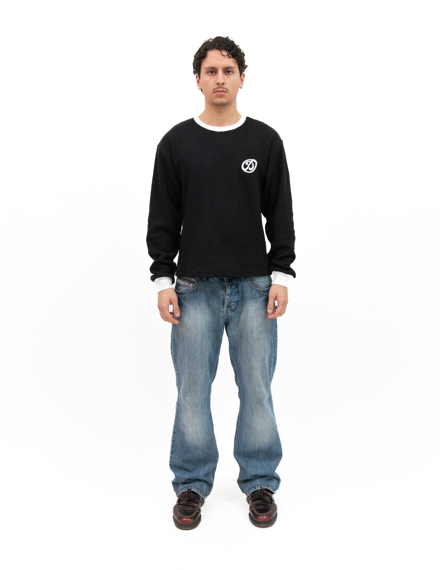 BLACK LONGSLEEVE