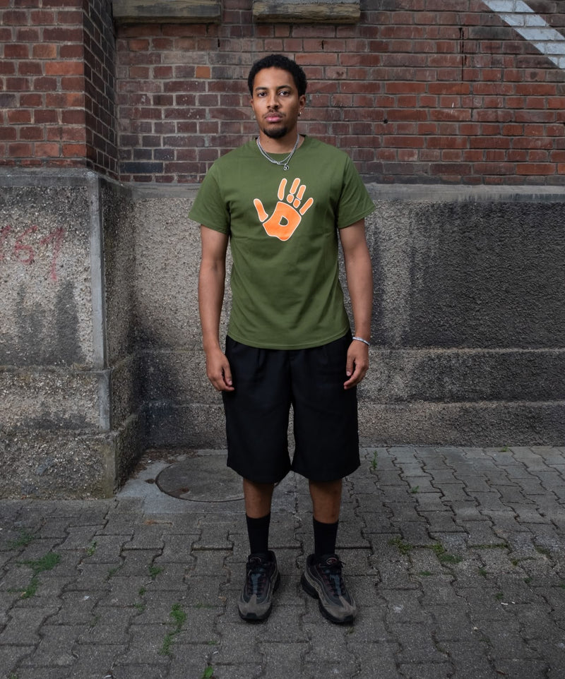 GREEN UNIFORM TEE